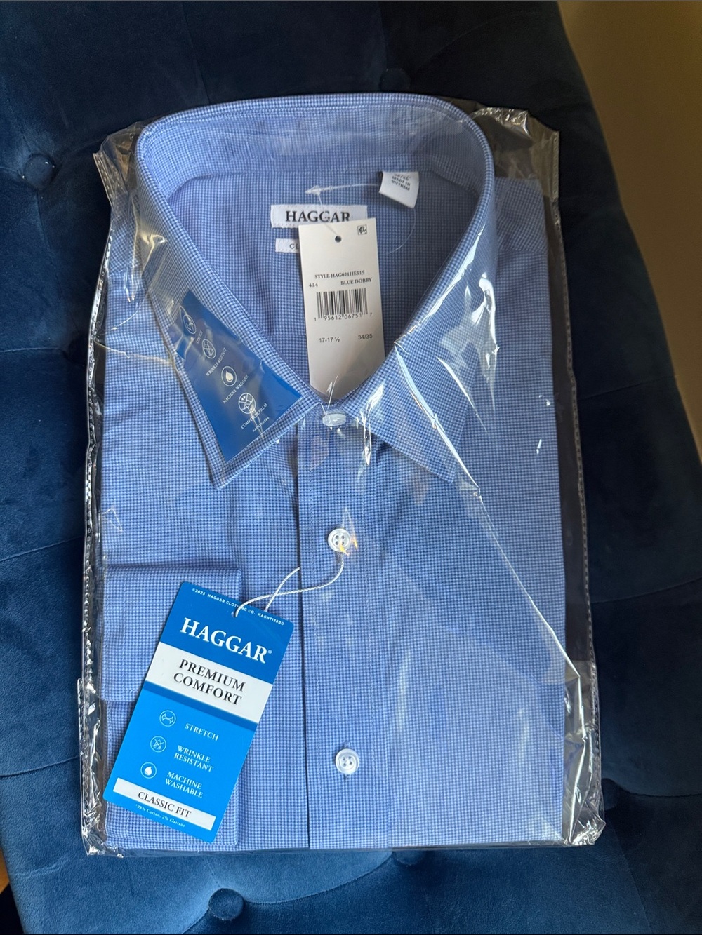 Haggar Men's Blue Micro-Check Dress Shirt